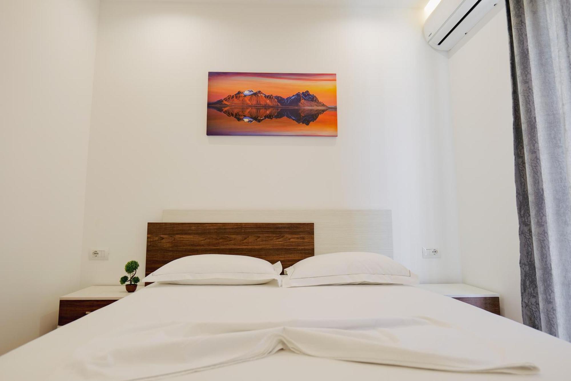 Eden Suites&apartments * Sarandë